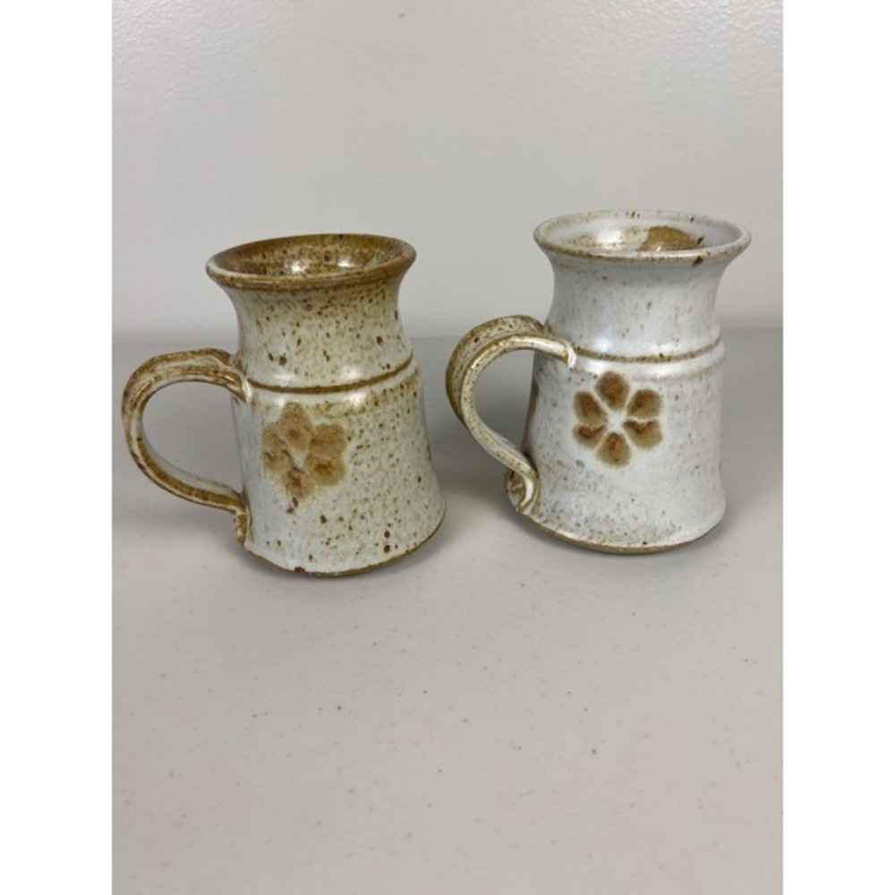 Signed Studio Art Pottery Mugs Speckled Floral Stoneware Rustic Brown Set of 2‎